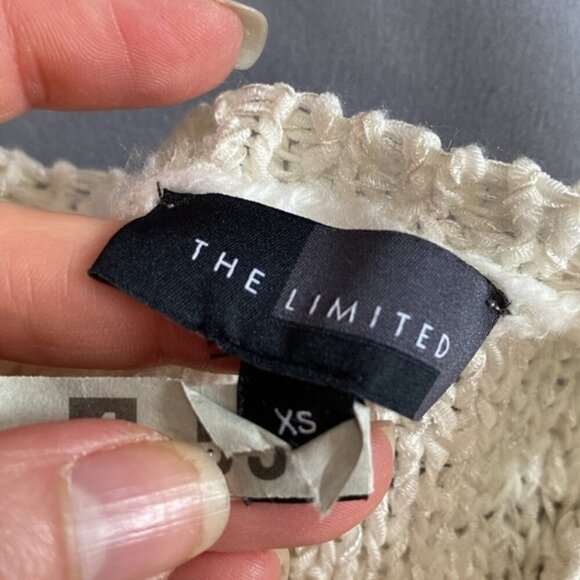 The Limited Creme Knit Sweater - Picture 14 of 16